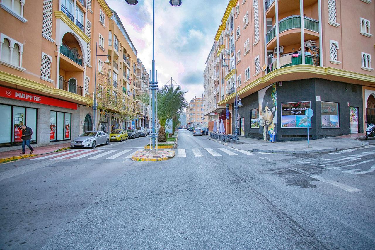 125 City Beach - Alicante Holiday Торрев'єха Екстер'єр фото
