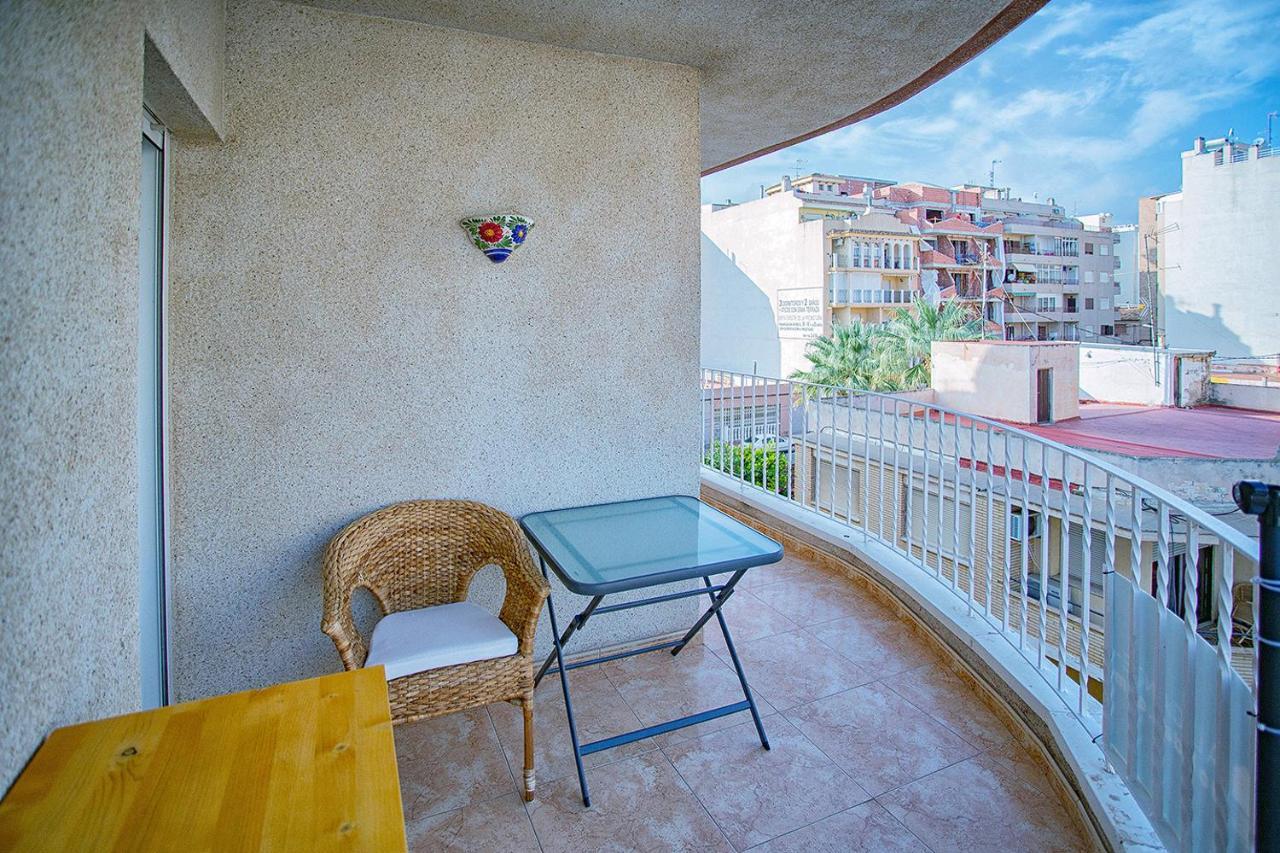 125 City Beach - Alicante Holiday Торрев'єха Екстер'єр фото